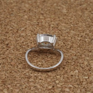 Radiant Chic Lab Grown Diamond Ring 925 Silver Oval Cut VVS2 IGI Certified Luxury Jewelry Wedding Engagement Gift for Women - Product Image 3