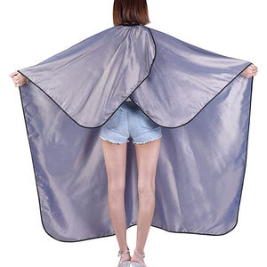 Tablier de barbier de couleur personnalisée Bavoir Meilleur design Tabliers de salon transparents à l'avant pour usage mobile Capes imperméables pour salon de femme - Product Image 4