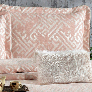 Juego de Cubrecamas Guzide DIAMOND de 4 Piezas, Color Rosa Salmón, 100% Chenilla, Lavable a Máquina, 300 Hilos, Tamaño King, para Uso Doméstico, Hecho en Turquía - Product Image 3