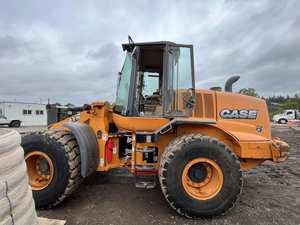 Minicargadora de ruedas Case 621F 2015 con componentes fiables, eficientes y duraderos para operaciones pesadas - Product Image 6