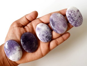 Wholesale Lepidolite Crystal <b>Worry</b> Stones Natural Agate Polished Thumb <b>stone</b> For Meditation Decoration - Product Image 6