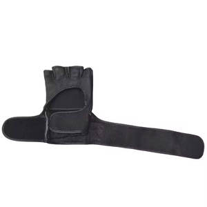 Gants de MMA de haute qualité Fermeture à boucle et crochet Bracelet de poignet réglable Protection UV Cuir PU Personnalisable pour la boxe Arts martiaux - Product Image 5