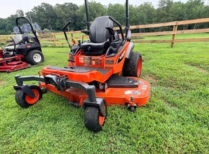 Tondeuse autoportée diesel Kubota ZD1211 de qualité supérieure, à braquage zéro, professionnelle et commerciale pour la coupe de l'herbe agricole - Product Image 5