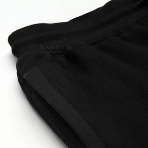 Survêtement imprimé classique idéal pour les journées actives et la détente Survêtement imprimé moderne Équilibre parfait entre confort et design - Product Image 6