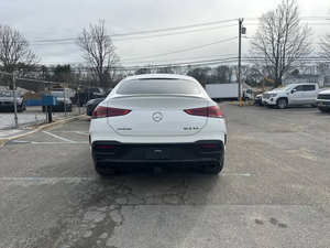 Mercedes-Benz GLE 2021 en parfait état - Product Image 4