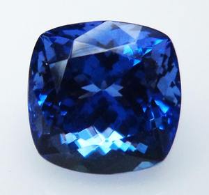 El mejor precio al por mayor 100% Natural tanzanita azul oscuro brillante corte facetado piedra preciosa suelta del fabricante indio - Product Image 1