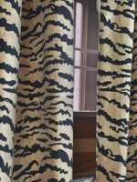 Rideau en velours beige marron style vintage, imprimé tigre, personnalisable, décoration bohème. Le velours de coton de haute qualité est vraiment luxueux.