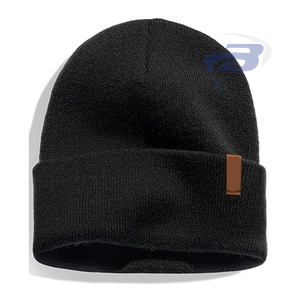 Bonnet homme, bonnet en tricot uni tendance, casquette d'anime, bonnet extensible doux unisexe, bonnet chaud à revers, logo personnalisé imprimé - Product Image 1