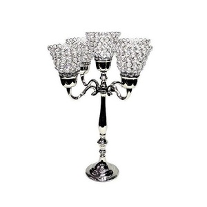 Candélabre en cristal argenté de luxe à 5 bras, porte-bougie en métal, centre de table pour décoration de mariage, support à bougies votives moderne pour table - Product Image 4