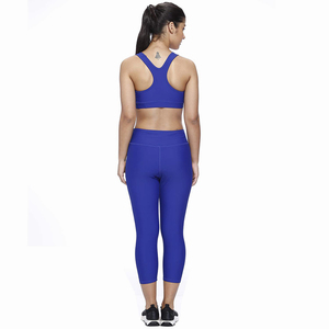 Ensembles de gymnastique et de yoga pour femmes sur mesure de haute qualité en tissu polyester bleu solide avec conception de logo Service OEM en vente - Product Image 2