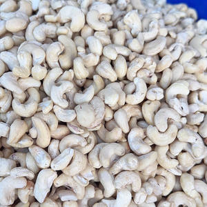 Ventes chaudes Noix de cajou de haute qualité A180 Noyaux de noix de cajou Santigo Vietnam OEM, ODM - Product Image 1