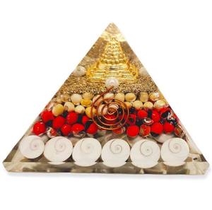 Pyramide d'orgone Gomti Chakra Sri Yantra Pyramide d'orgone Pyramide de guérison naturelle faite à la main d'Amayra Cristaux Exportations - Product Image 6