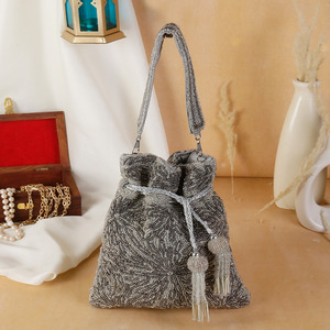 Mujeres indio hecho a mano nuevo diseñador bordado étnico potli bag Weeding Bag bolso venta caliente en Bahrein POR ARTESANÍA DE LUJO - Product Image 3