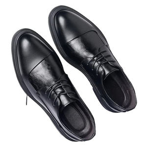 Chaussures de boxe en cuir noir foncé personnalisées pour hommes, ensemble de haute qualité avec un design élégant et une semelle durable, chaussures formelles de haute qualité - Product Image 1