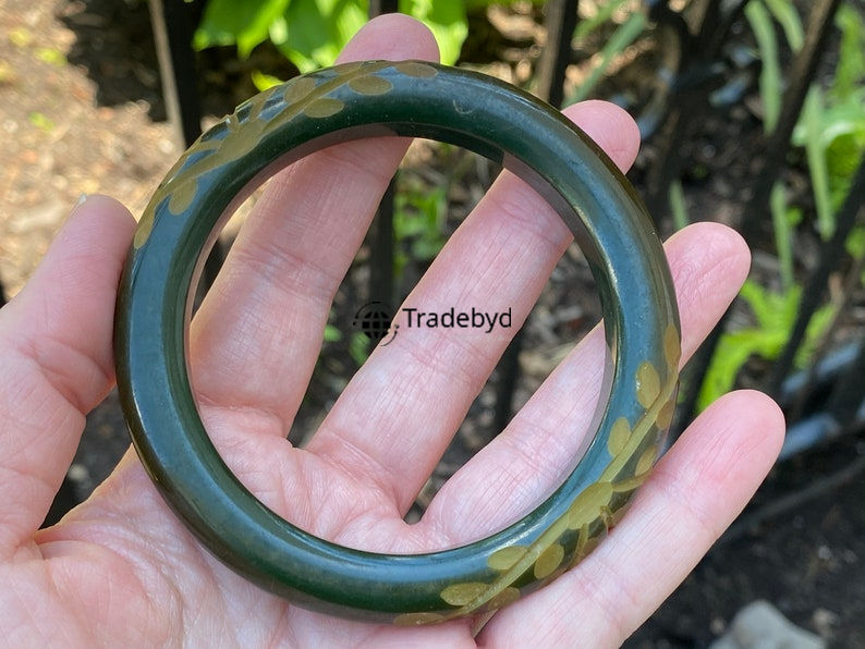 Available in Different Color