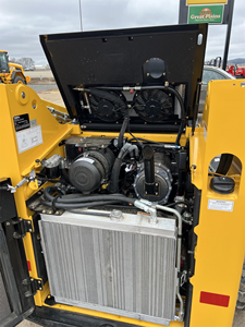 Meilleure Offre 2025 – Chargeuse compacte sur roues Gehl RT165 à vendre avec la meilleure offre de réduction – Qualité multifonctionnelle Gehl RT165 - Product Image 6