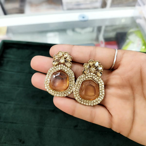 Boucles d'oreilles plaquées Fashion Shadow pour femmes vêtements quotidiens en gros - Product Image 1