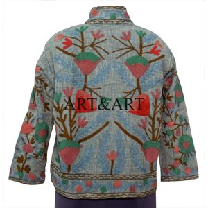 Nuevo y Moderno Suéter de Algodón Hecho a Mano en India con Bordado Suzani, Transpirable, Acolchado y Tejido, para Mujer, Ideal para Fiestas de Invierno - Product Image 4