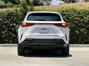 รถยนต์มือสองปี 2024 NX NX 450H+ LUXURY AWD พร้อมส่ง - Product Image 4