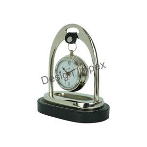 Horloge de bureau décorative de haute qualité Horloge de table portable Cadeau souvenir promotionnel Horloge équestre à étrier Décoration de la maison - Product Image 3