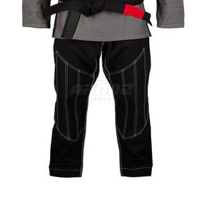 เครื่องแบบ BJJ สำหรับผู้เริ่มต้นมีเข็มขัดและตัวเลือกการสร้างแบรนด์ที่กำหนดเองทนทานเครื่องแบบ U Jitsu บราซิล - Product Image 5