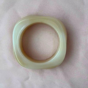 Bracelets et joncs en résine pour femmes, nouvelle collection, bijoux de style ange pour les fêtes et les mariages, haute qualité - Product Image 1