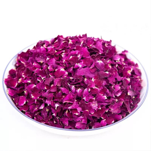 Pétalos de rosas rojas secas Flores secas para uso en té Precio razonable de alta calidad Embalaje personalizado Pétalos de rosas secas Servicio OEM - Product Image 1