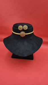 Ensemble de collier ras du cou en fonte de fer artisanal de la meilleure qualité avec des bijoux traditionnels oxydés pour femmes, vêtements ethniques et utilisation en soirée - Product Image 2