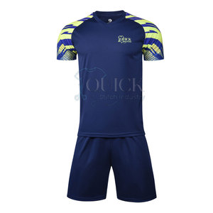 Uniforme de football surdimensionné de haute qualité, respirant, léger, à manches courtes, en matériau durable, pour équipe - Product Image 1