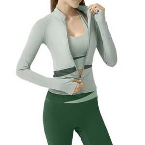 Découvrez nos collections de vêtements de fitness et de yoga 3 pièces pour femmes : Confort ultime : Ensembles de vêtements de fitness et de yoga 3 pièces, vêtements de sport pour la salle de sport - Product Image 3