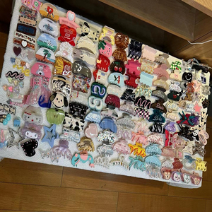 Pinzas para el Cabello de Acetato de Celulosa Personalizables en Varias Formas y Tamaños con Elementos Animales - 10 Tamaños, Más de 1000 Colores Disponibles - Product Image 1