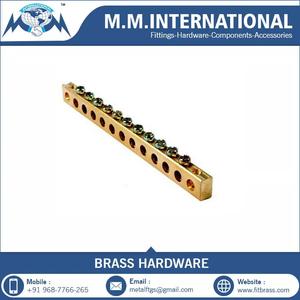 ข้อต่อก๊อกน้ำแบบแมนนวล ผลิตจากทองเหลืองคุณภาพพรีเมียม ผลิตโดยผู้ผลิตจากอินเดีย มีจำหน่ายในราคาขายส่ง - Product Image 2