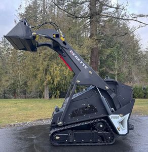 V1000 Mini Skid Steer Crawler Compact <b>Track</b> Loader EPA Approved 25Hp Kubota Diesel Engine <b>Pump</b> Gearbox High Efficiency 4-Year - Product Image 1