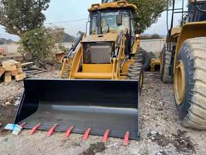 รถตักดิน4x4 420f ยี่ห้อแมวมือสองรถตักดิน420F2แมวมือสอง - Product Image 3