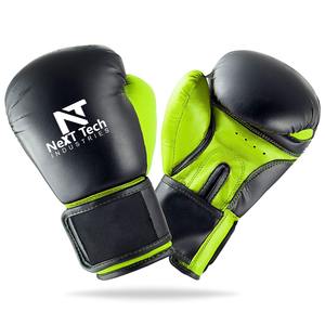 Gants de boxe Tech New Style avec design personnalisé et logo personnalisé Suivant - Product Image 1