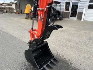 รถขุดขนาดเล็ก Kubota KX040-5 ปี 2026: ประสิทธิภาพและความอเนกประสงค์สำหรับทุกงาน - Product Image 3