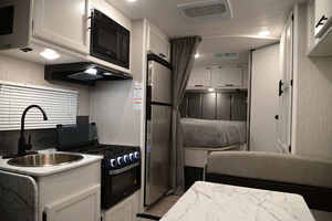 Autocaravana HOMTORHOME 2025 Coachmen CROSS TRAIL 23XG de Lujo, Color Azul Oscuro, con Aluminio Ajustable, para Campamentos Familiares, Euro <span class=keywords><strong>5</strong></span> - Product Image 5