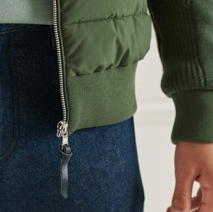 Recién llegado de invierno, chaqueta acolchada de lona para hombre, logotipo personalizado, mangas largas de lana, impermeable, transpirable, venta al por mayor, Panel acolchado - Product Image 6