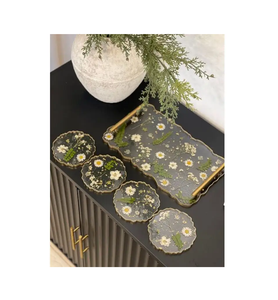 Posavasos de resina geométricos de diseño hecho a mano para tapetes de café y almohadillas de color en entornos domésticos contemporáneos - Product Image 3