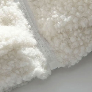 High Street Style Chaqueta de piel de invierno para hombre Soporte Respetuoso con el medio ambiente Forro polar transpirable Material duradero Fabricante de Pakistán - Product Image 5