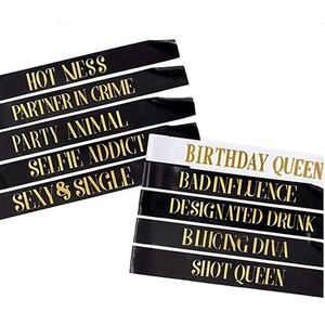 Banderas para Despedida de Soltera, Banderas para la Futura Novia y la Tribu de la Novia - Product Image 1