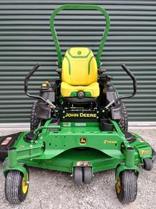 Nuevo cortacésped comercial John Deere Z960M de giro cero / Solo 80 horas de uso, motor Kawasaki FX921V de 31 hp - Product Image 5