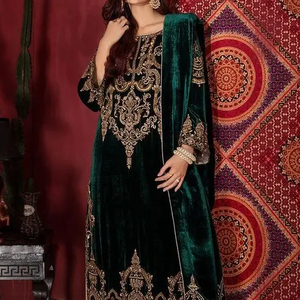 TRAVAIL DE BRODERIE HAND-ZARI INDIEN/PAKISTANI SUR VELOURS LONGUE KURTA AVEC ROBE PANTALON AVEC DUPATTA DÉCENTE pour fête/mariage @ 2024 - Product Image 1