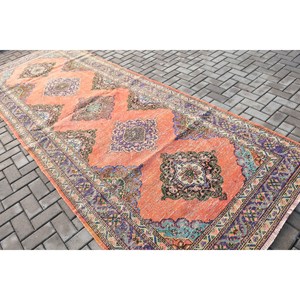 พรมตุรกีโบราณ ขนาด 4.9x12.8 ฟุต พรมลายดอกไม้สีแดงทำจากขนสัตว์ - Product Image 4