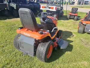 การดูแลสนามหญ้าที่ปราศจากความเครียด: Kubota G2020รถแทรกเตอร์ขนาดเล็ก - Product Image 2