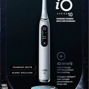 Brosse à dents électrique rechargeable Oral-B iO Series 10 avec capteur de pression visible pour protéger les gencives, minuteur 2 min, 7 modes de nettoyage - Product Image 5