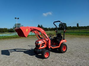 Meilleur prix pour le tracteur multifonctionnel BX2350 24HP, modèle le plus récent, livraison gratuite, composants du moteur et de l'engrenage, Core Canada - Product Image 3