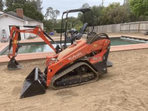 Vente en gros Kubota SCL1000 Mini chargeuse compacte sur chenilles | Chargeur compact puissant prêt en stock avec livraison rapide - Product Image 2