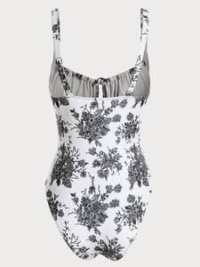 Maillot de bain rayé pour femme au design unique, fabriqué au Pakistan, coupe ajustée, vêtements de plage, maillot de bain une pièce sans manches - Product Image 5