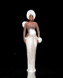 Elegante Conjunto Guntiino-Vestido Tradicional Somalí con Toque Moderno - Product Image 3